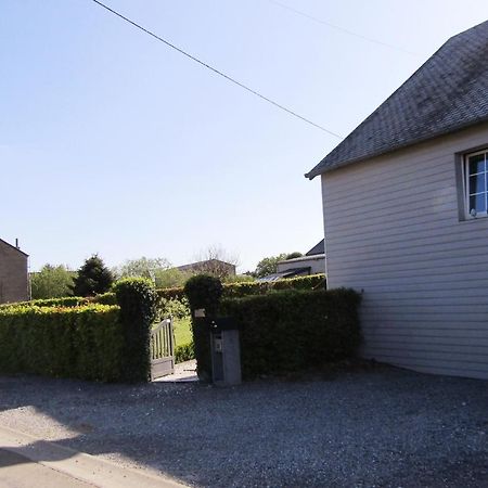 Joli Nid Au Coeur Des Ardennes Bievre Exterior photo